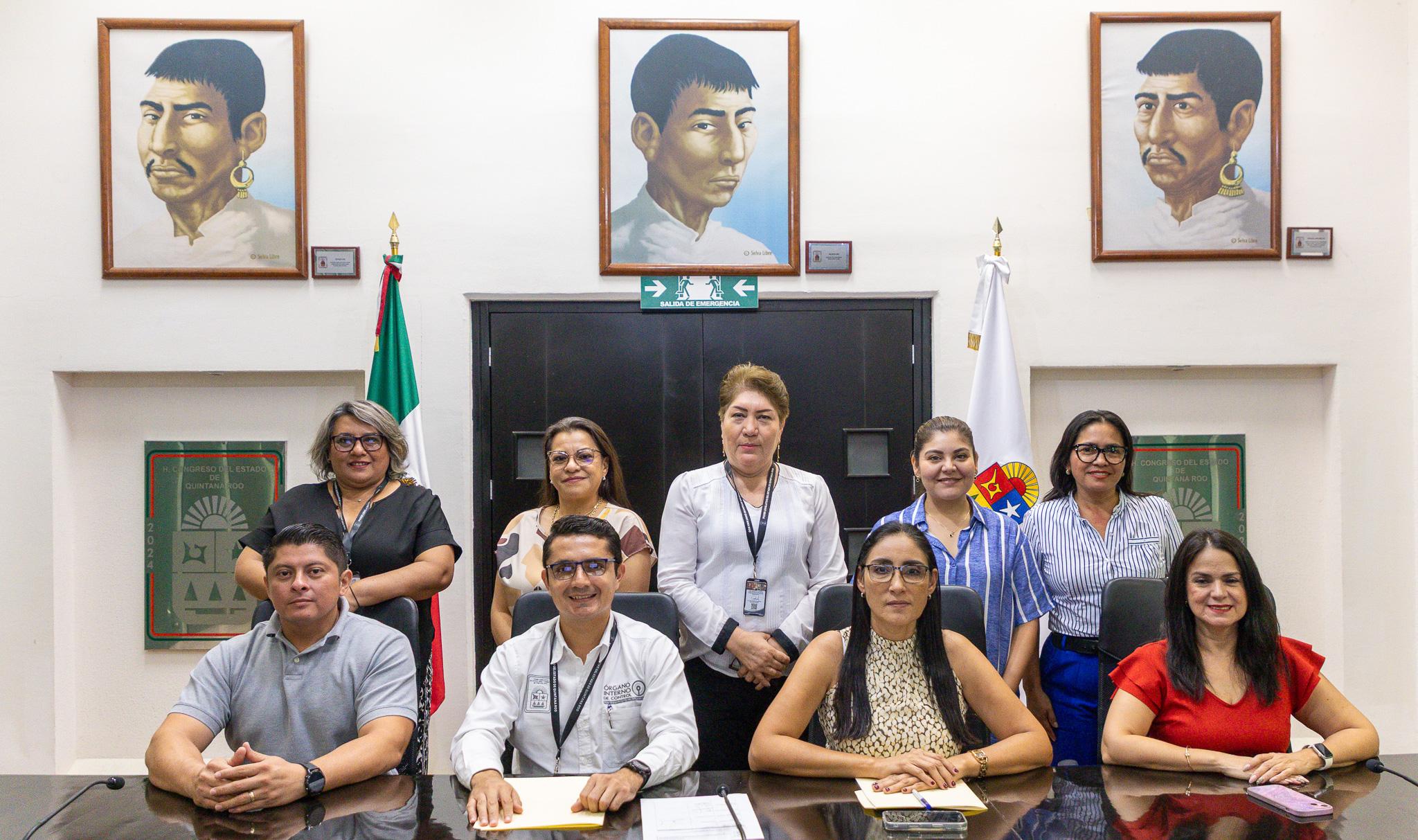 Foto grupal de los integrantes del Comité de Ética en su tercera sesión.